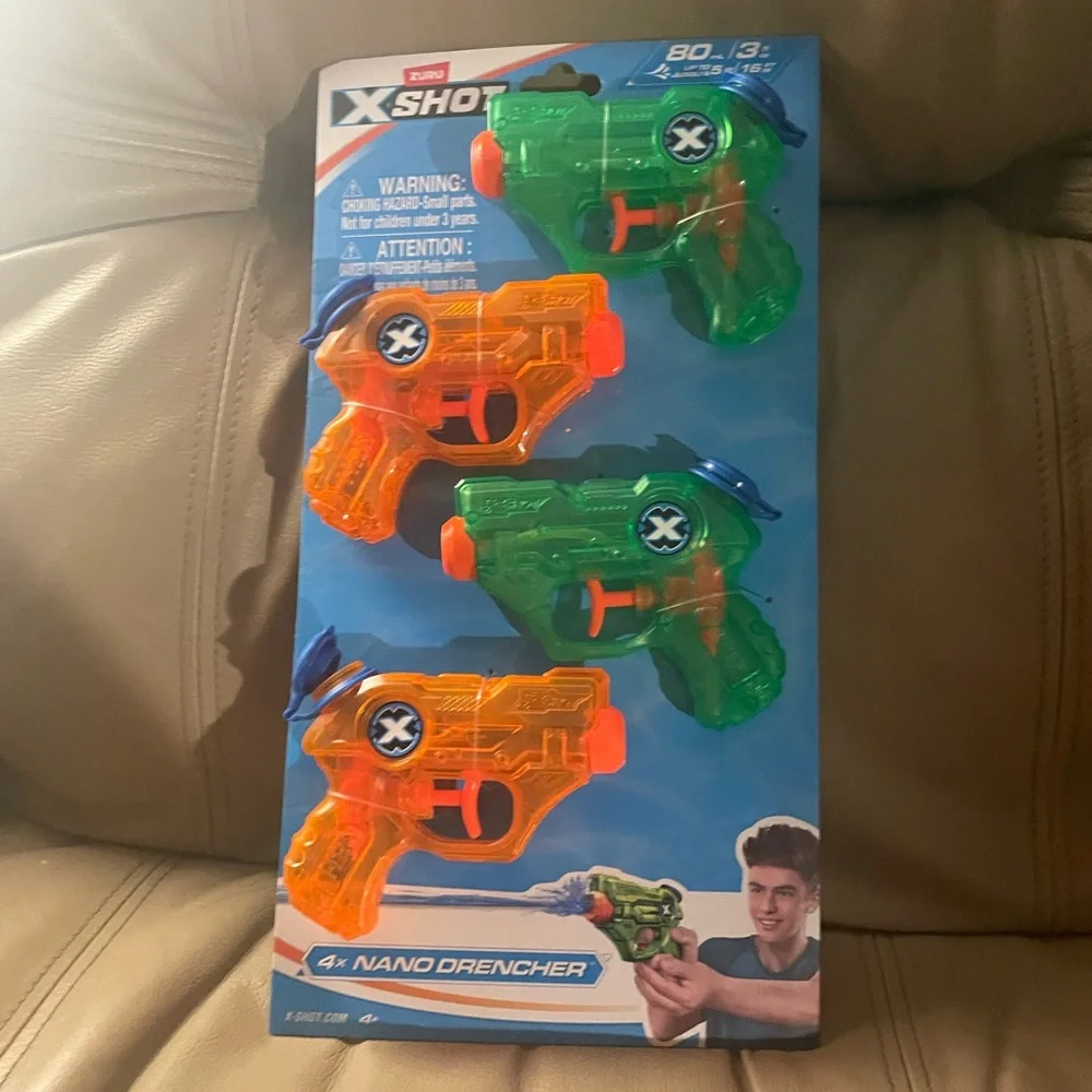 Nano Drencher Water Blaster Set - Green and Orange NWT 4 Pack Fun Wet Outdoor